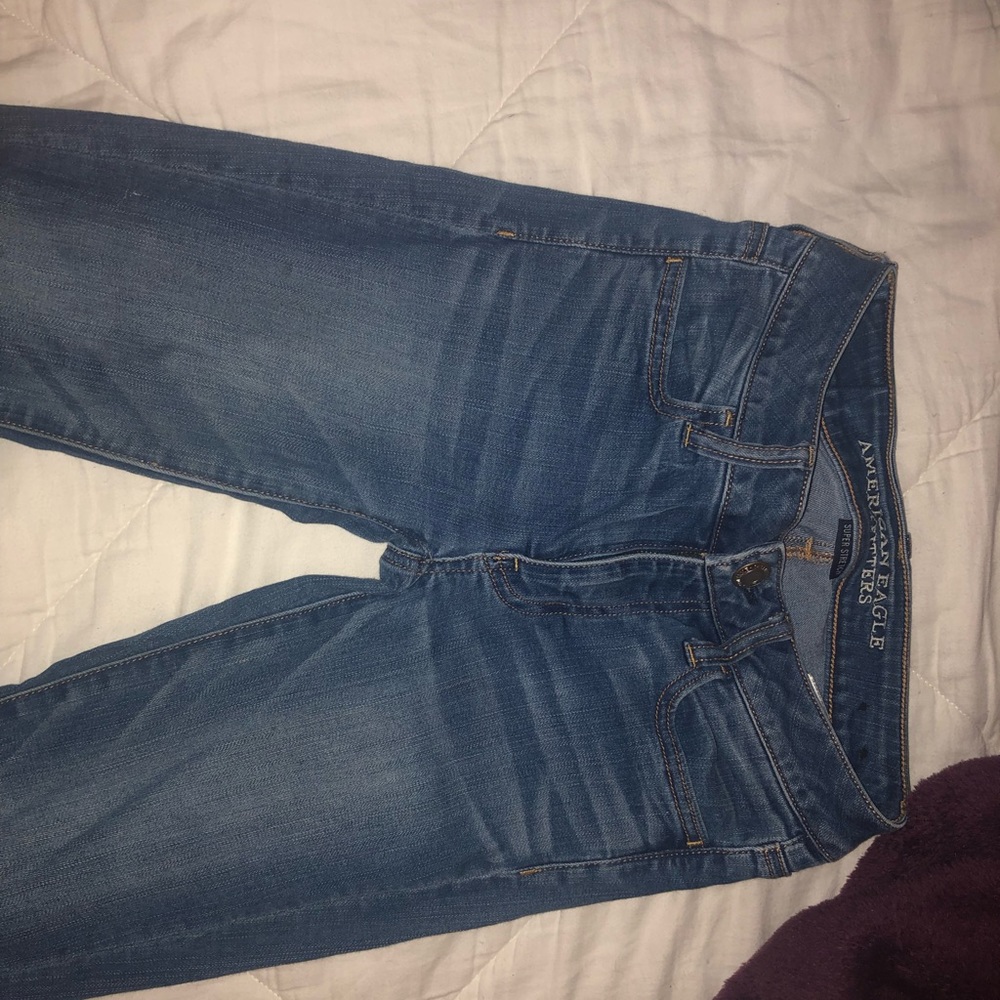 AMERICAN EAGLE SIZE 0 REGULAR SKINNY JEANS